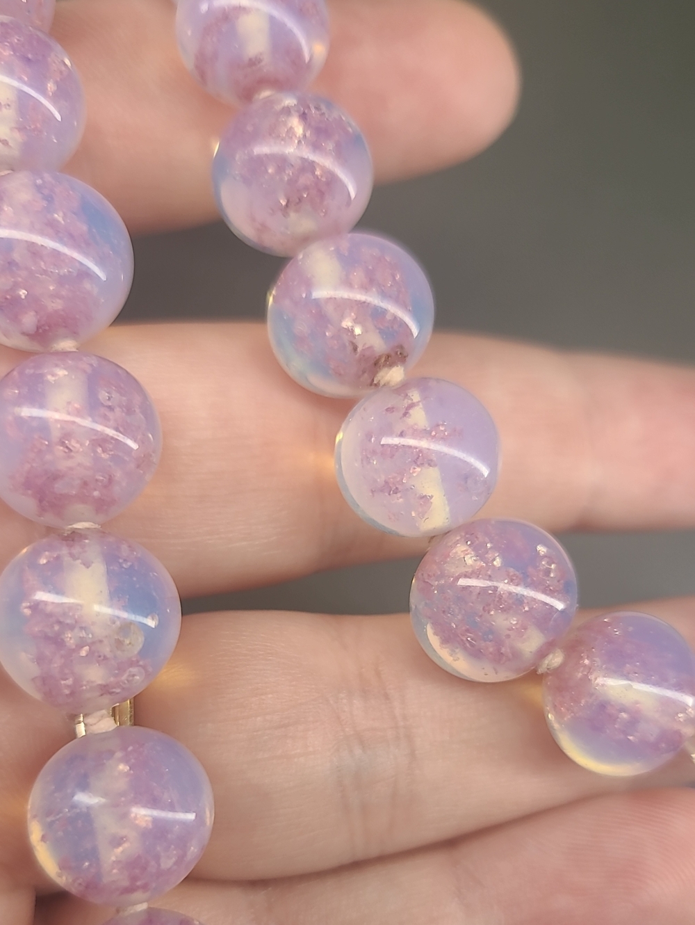 Vintage Pink Glass Necklace - Picture 4 of 4